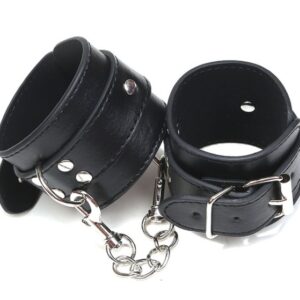 Esposas BDSM de cuero sintético