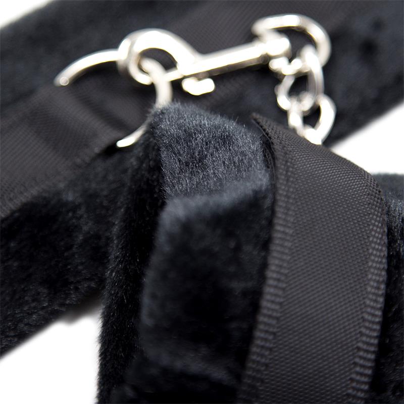 Esposas de Tela con Velcro para Muñecas con Pelo Largo Negro - Imagen 3