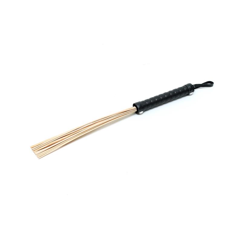 Flogger con tiras de ratán - Imagen 3